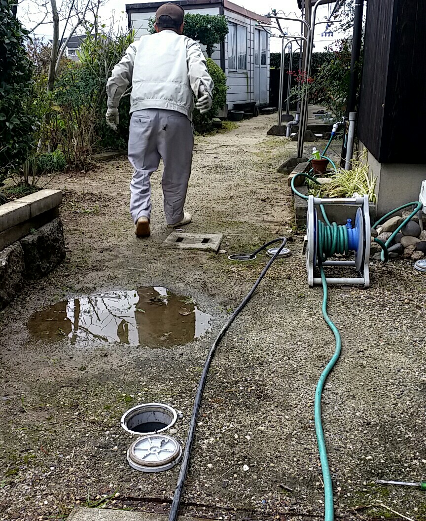 下水配管の詰り 専用高圧洗浄機でキレイ 佐賀県佐賀市で注文住宅なら弟子丸建設へお任せください。